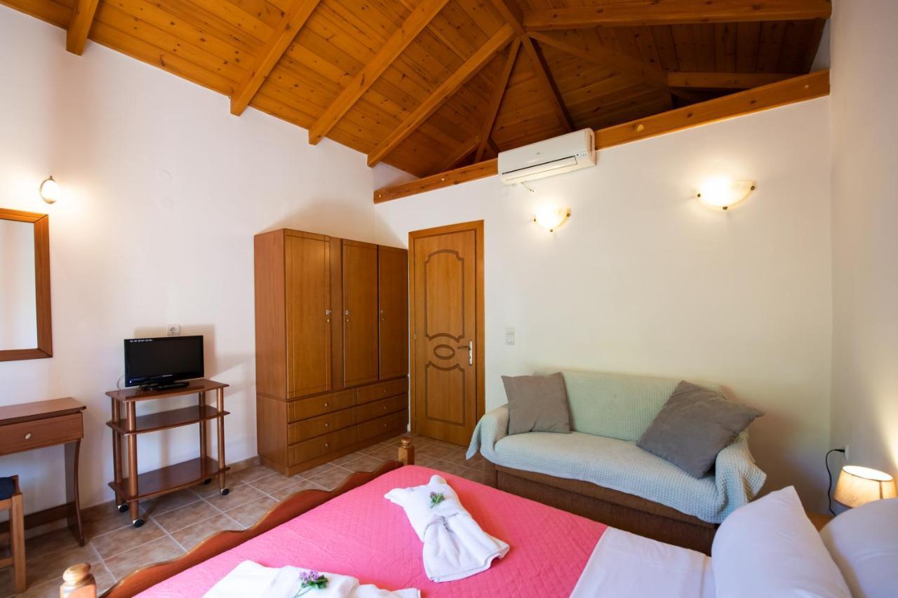 Delphinus Villa Nefeli Áyios Nikítas エクステリア 写真