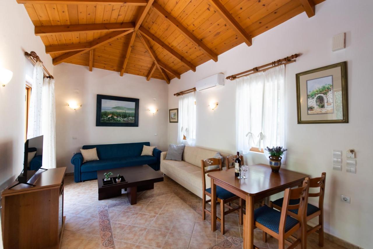 Delphinus Villa Nefeli Áyios Nikítas エクステリア 写真